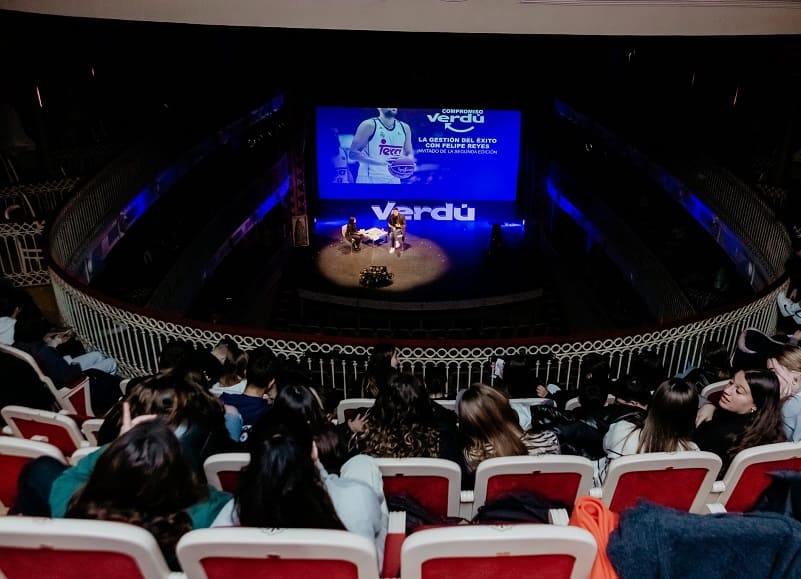 Compromiso Verdu Felipe reyes 3